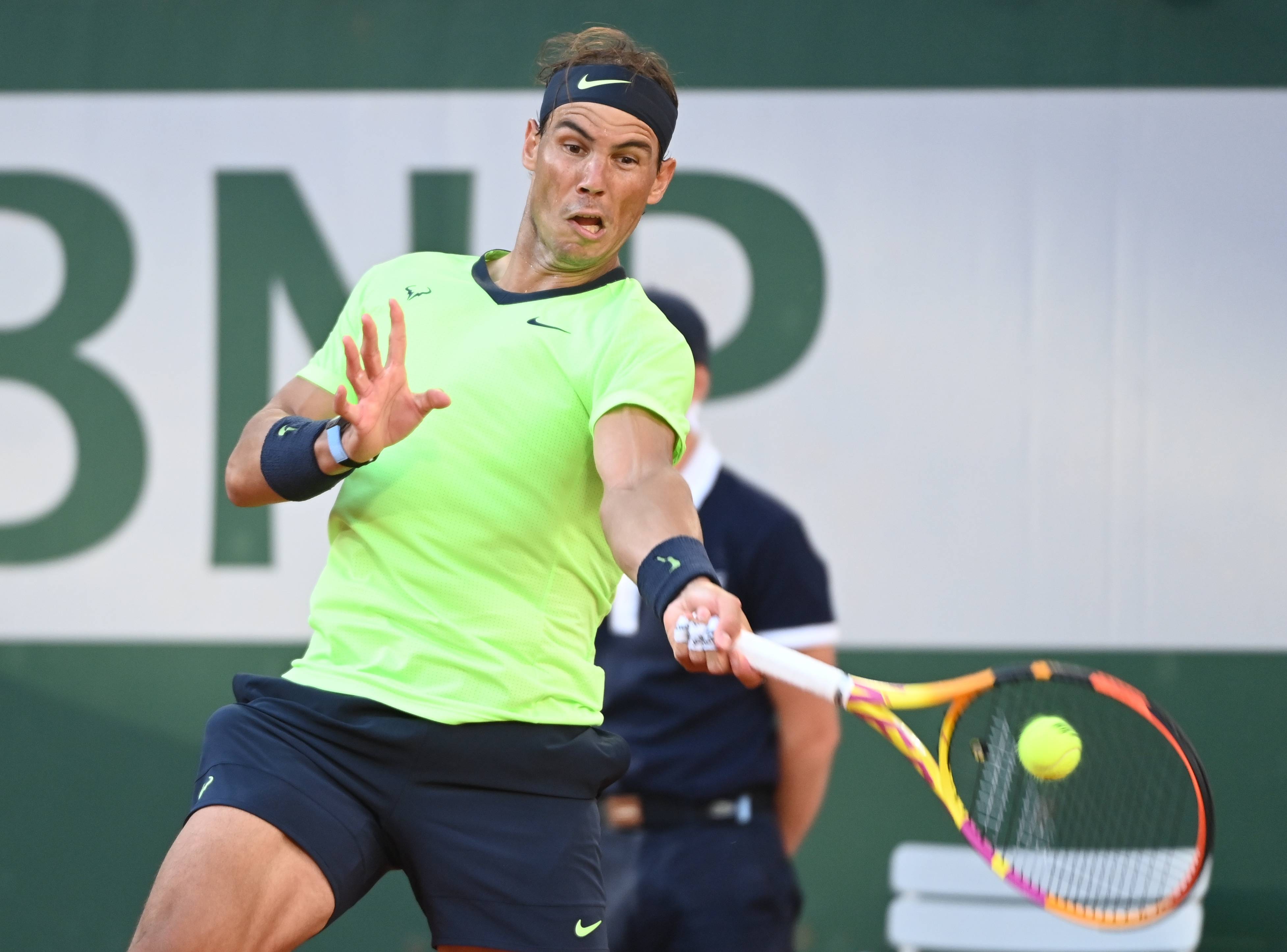 世界网球队绝地反击日本网球队，纳达尔三分雨点燃全场