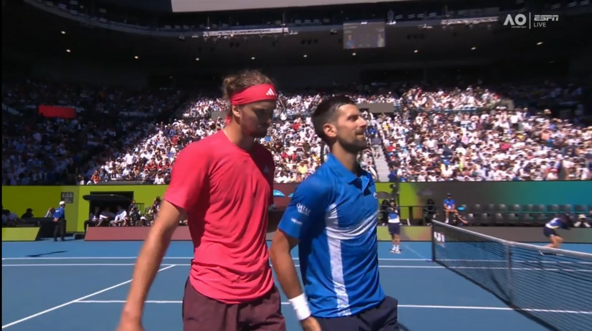 欧洲网球队鏖战世界网球队,德约科维奇统治全场 欧洲网球队鏖战世界网球队,德约科维奇统治全场