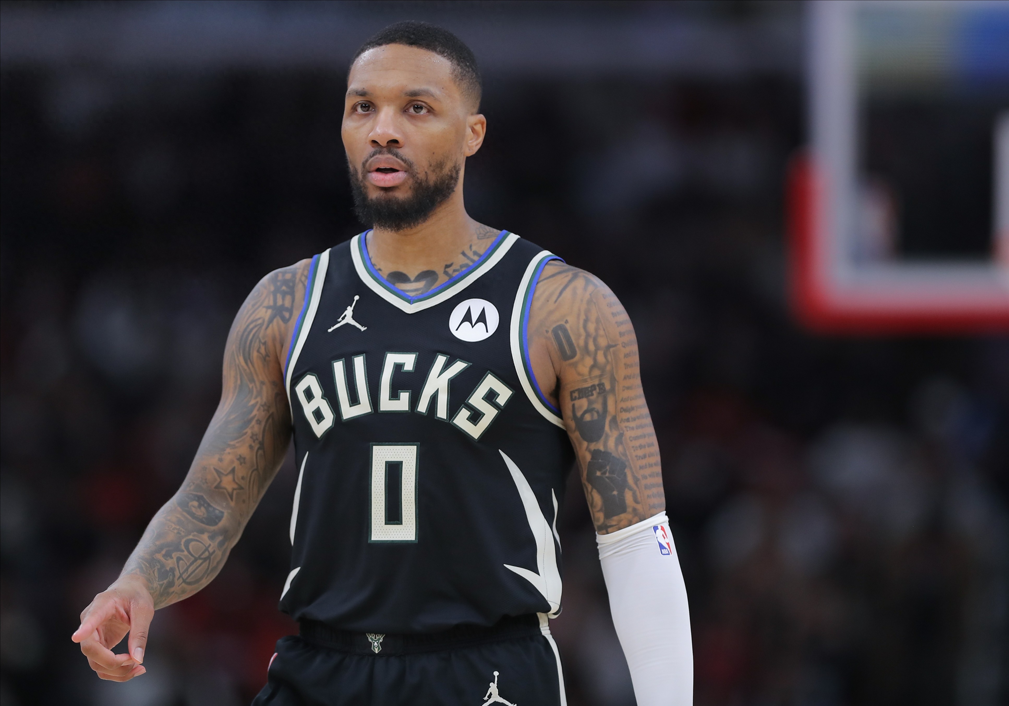 加拿大男篮险胜雄鹿B队，利拉德送出助攻的简单介绍