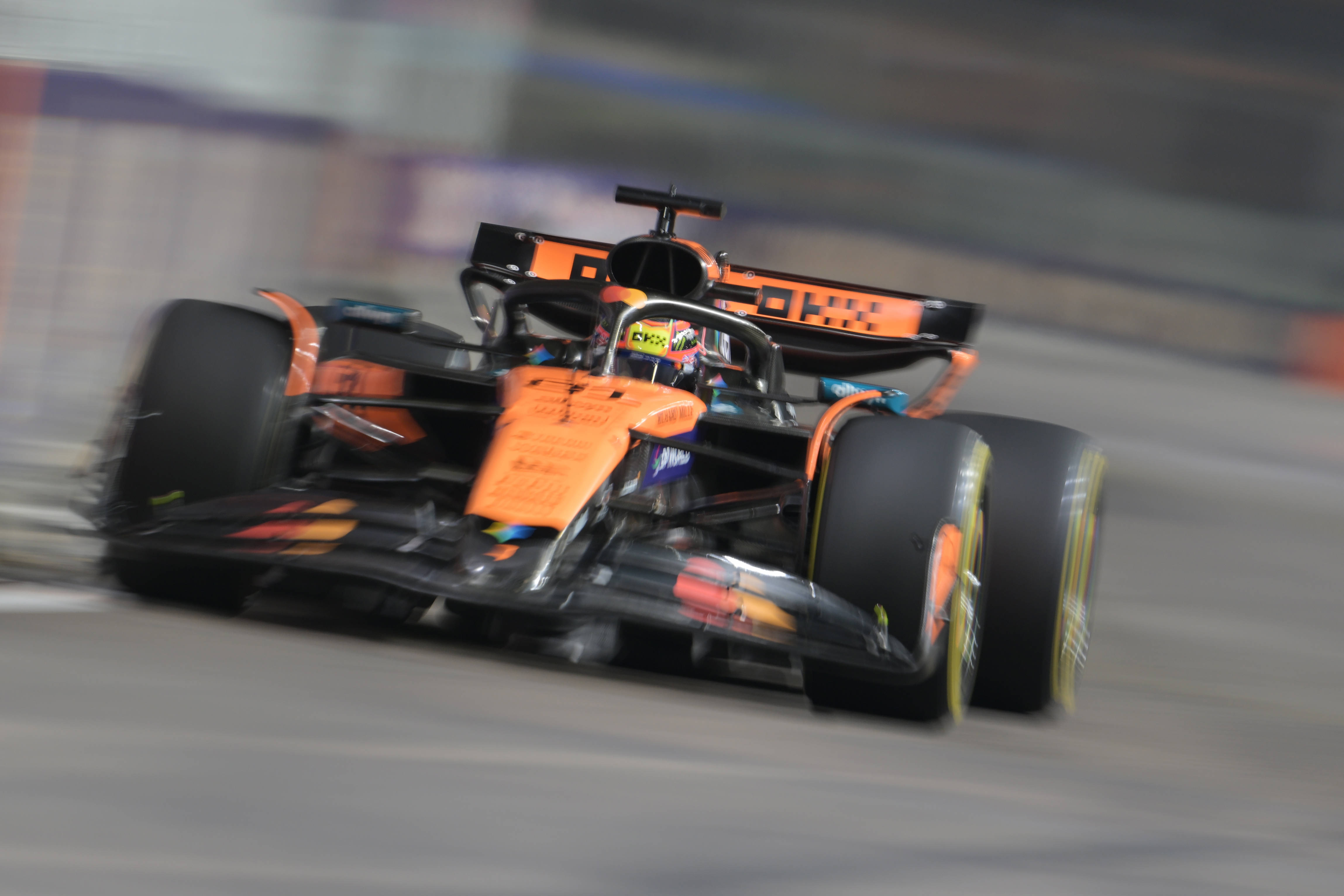 红牛二队碾压红牛车队，皮亚斯特里高光表现