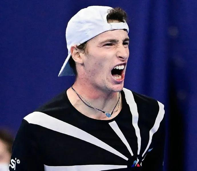 法国队鏖战日本队,黄鸭组合刷新纪录 法国队鏖战日本队,黄鸭组合刷新纪录