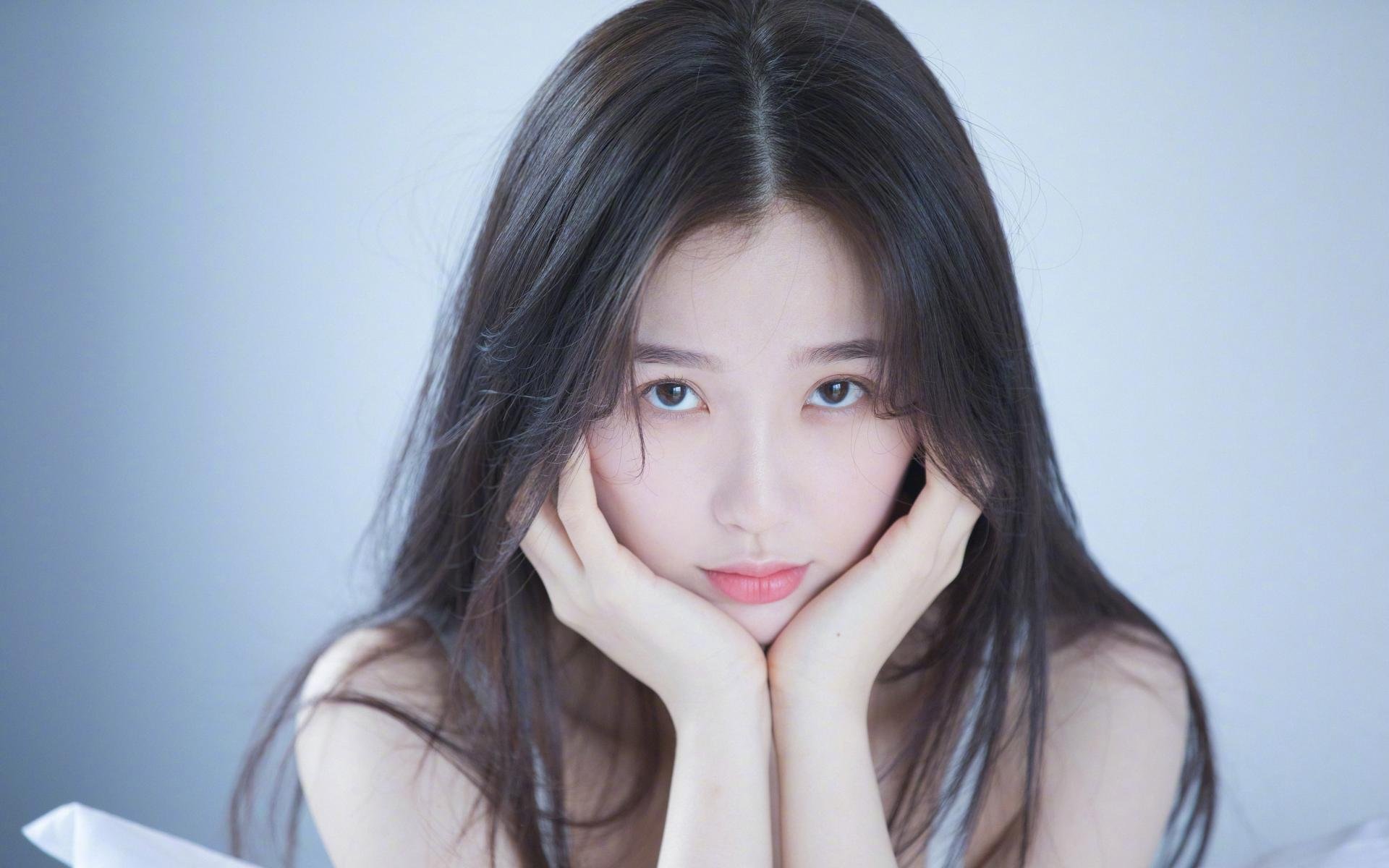 金元掀翻蓝桥,铁卫统治绿茵,沙特资本如何改写英超权力游戏,德里赫特以数据筑起叹息之壁