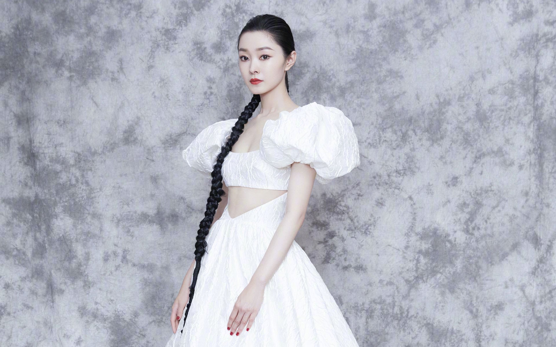 绿茵场上的超越者，当锋利遇见精确，足球如何重写神话