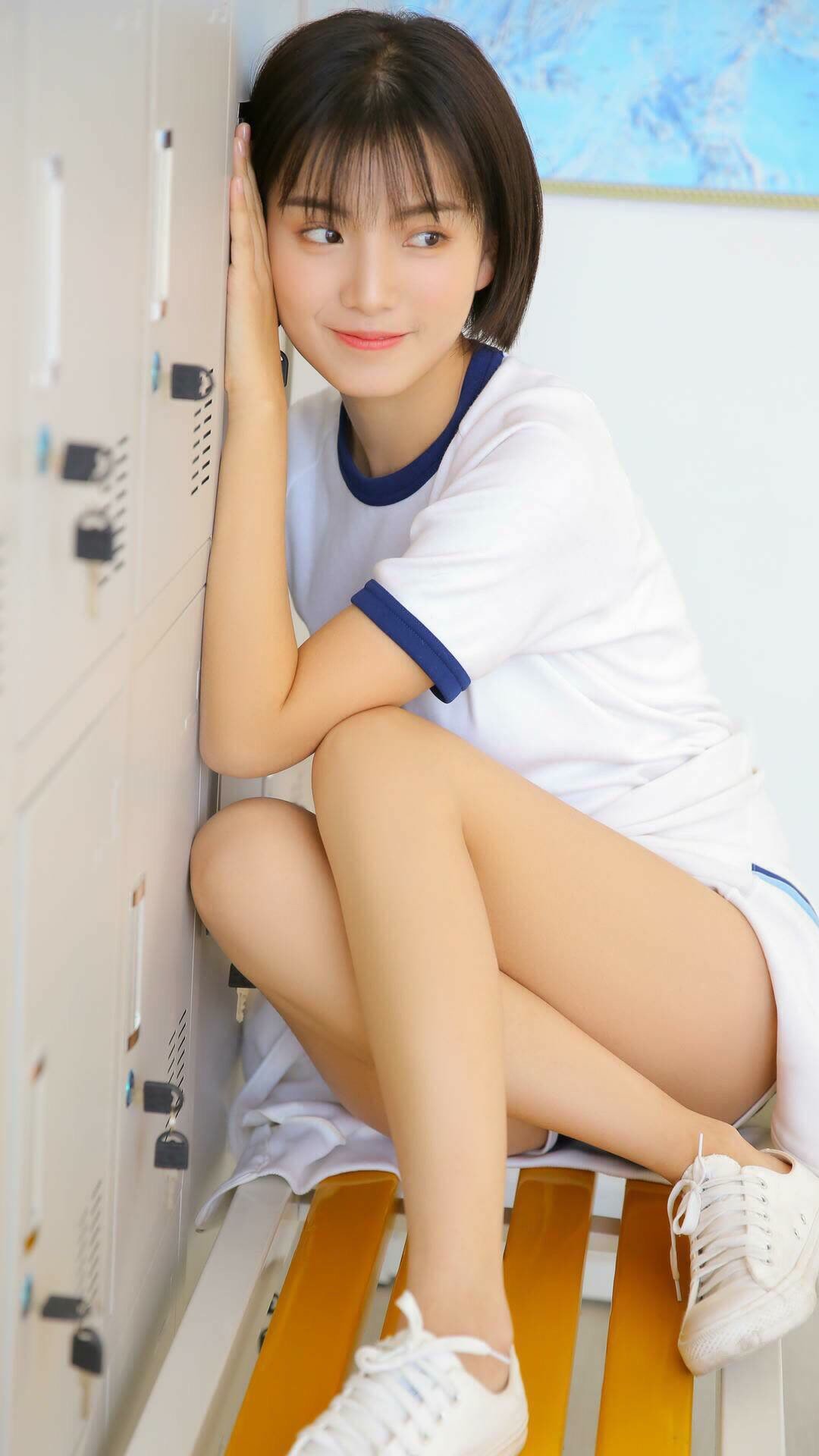 唯一性，莱奥的剧本，突尼斯在加时中签署勒沃库森死刑