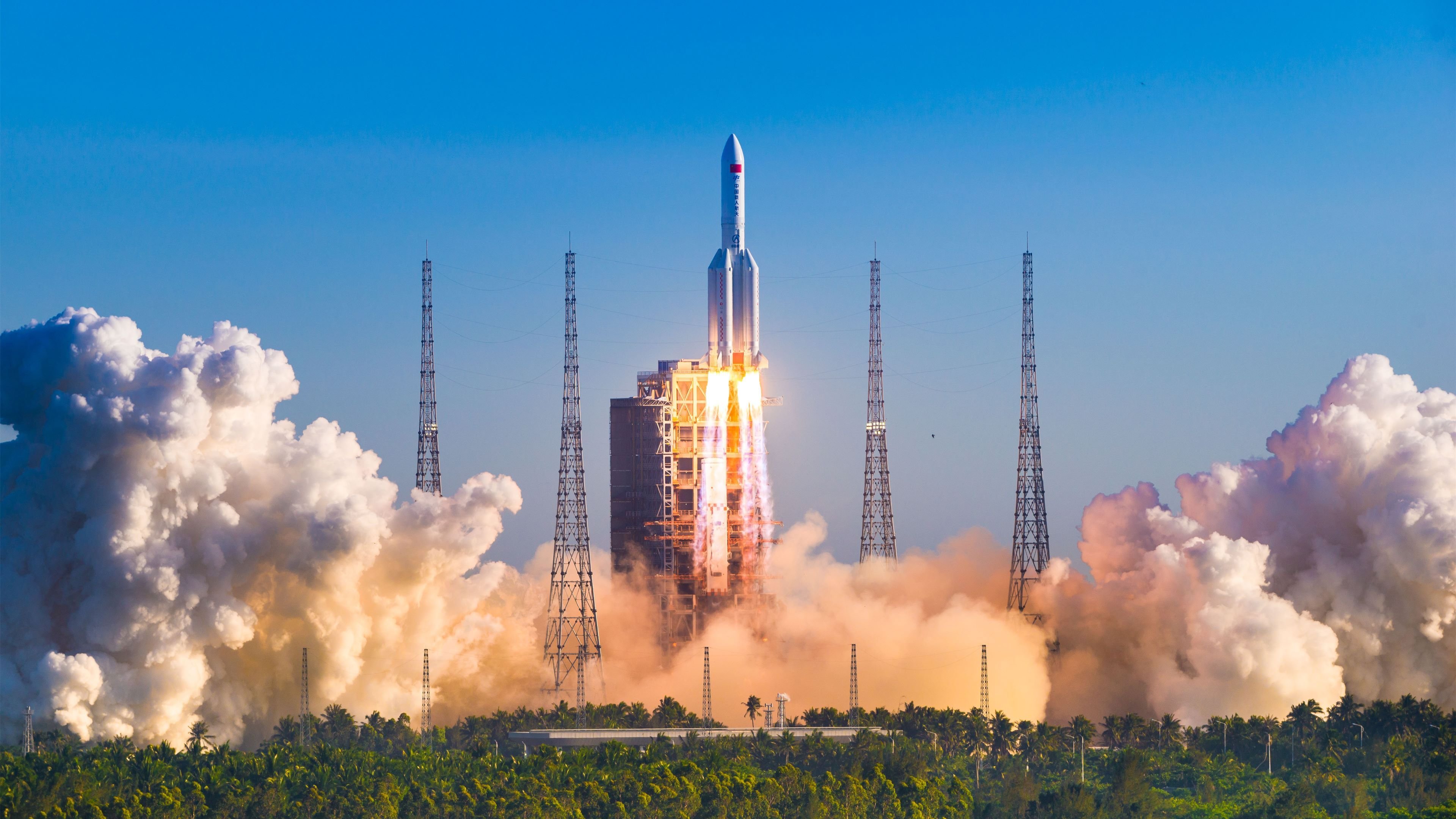 虚拟对决，西甲国家德比硝烟未散，多特蒙德跨界强势拿下几内亚